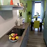 Flora شقة لوفغان
