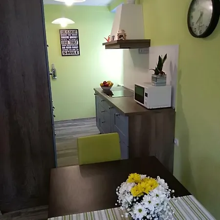 Apartman Flora