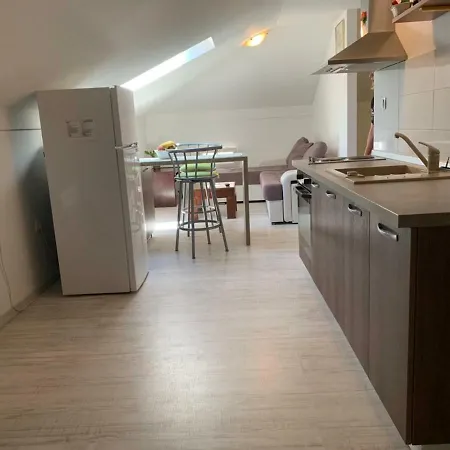 Appartement Flora Lovran