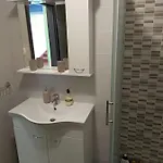 Flora Apartment