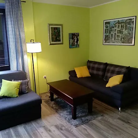 Apartman Flora